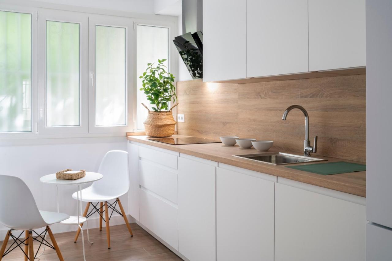Mino Suite Apartment Sevilla Eksteriør bilde