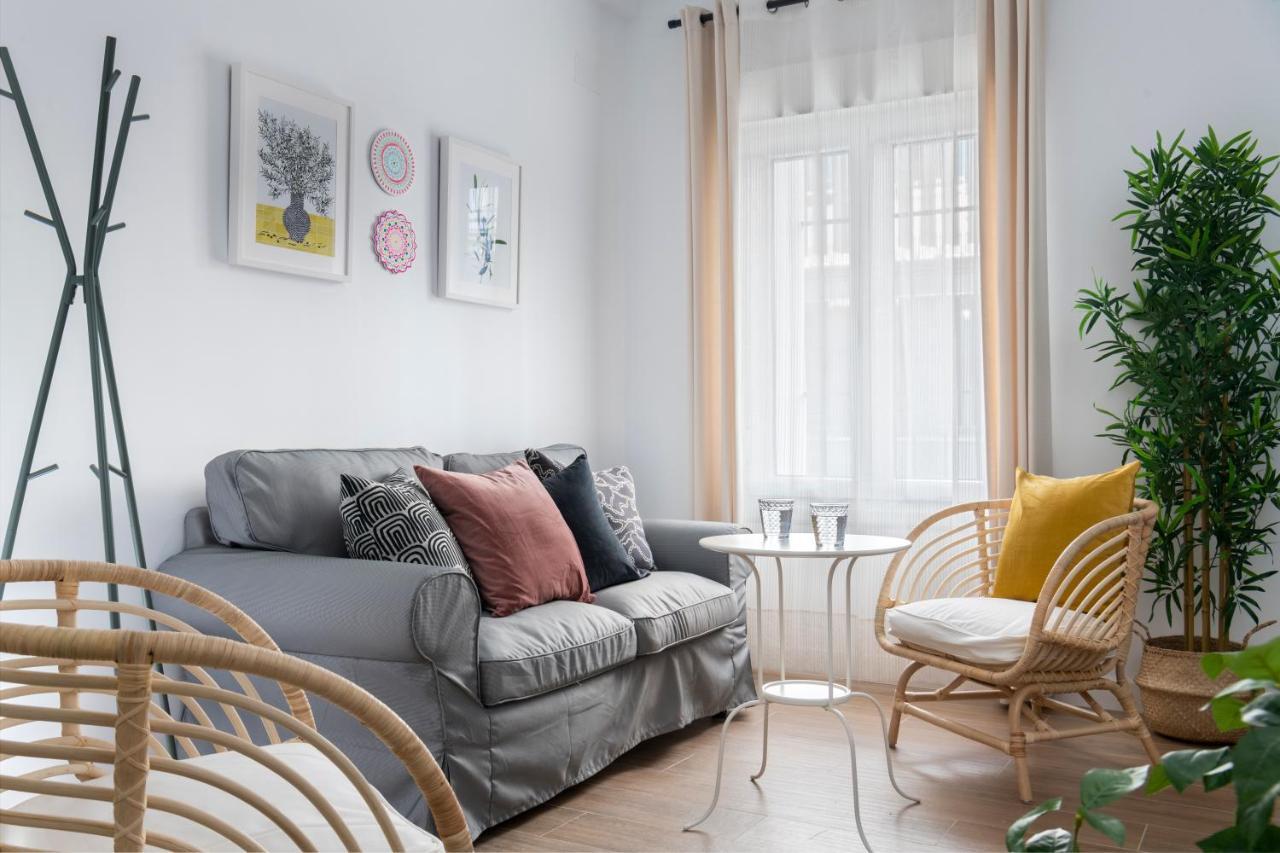 Mino Suite Apartment Sevilla Eksteriør bilde